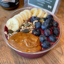 Load image into Gallery viewer, Studio 17 Café
