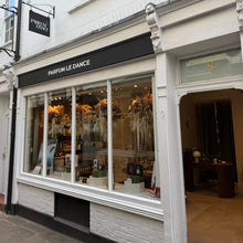 Load image into Gallery viewer, Parfum Le Dance
